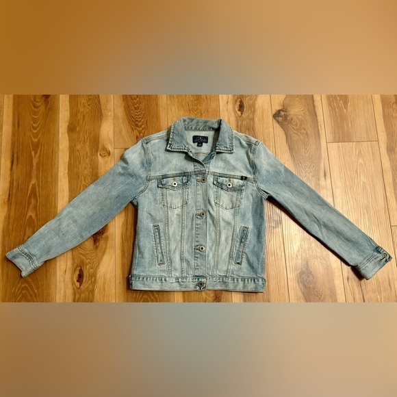 Lucky Brand Jackets & Blazers - LUCKY BRAND Denim Jacket Size Small
